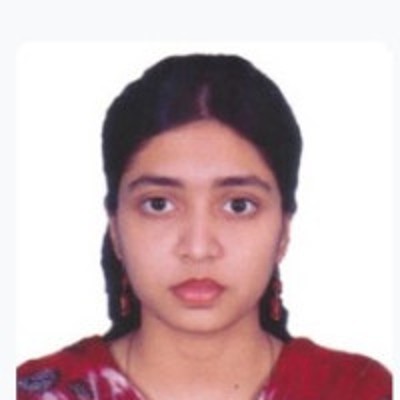 Dr. Dr. Farhana Akunjee - Assistant Registrar