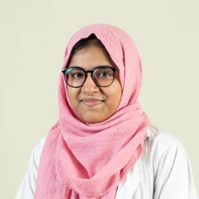 Dr. Dr. Nadia Nawar - Lecturer