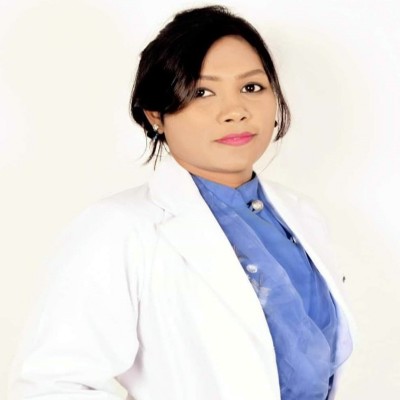 Dr. Yasmin Aktar